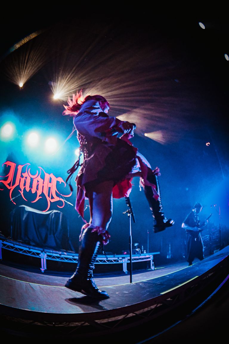 Vana performing live at The Gov in Adelaide